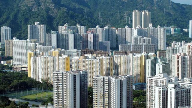 Public Housing Could Rely on Private Sector