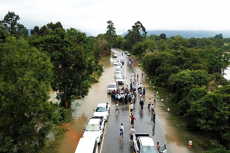 Minister Promises to Prevent Flooding on National Road No.4