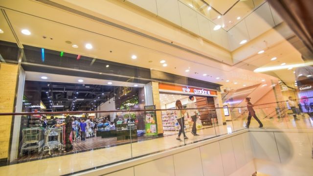 How Convenience Stores and Minimarts Shape Retail Markets