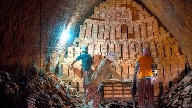 Ministry of Labour to Investigate Brick Kilns in Cambodia