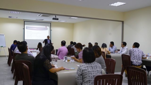 Experts Discuss Opportunities and Challenges for Property Market