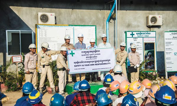 Lighthouse Club Illuminates Site Safety