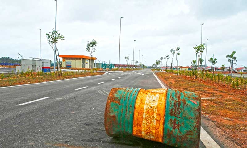 Malaysia Mulls Rubber Roads