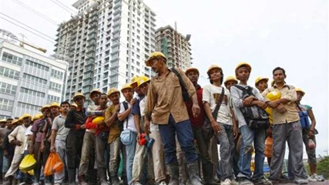 Malaysian Builders Protest at Foreign Worker Ruling