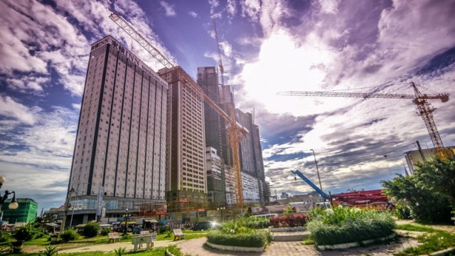 Are Tall Skyscraper Towers or Buildings Necessary in Phnom Penh?