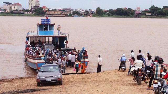 Koh Dach Welcomes Bridge Plans