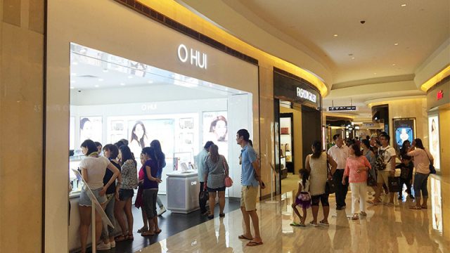 Phnom Penh’s First Underground Shopping Mall Opens