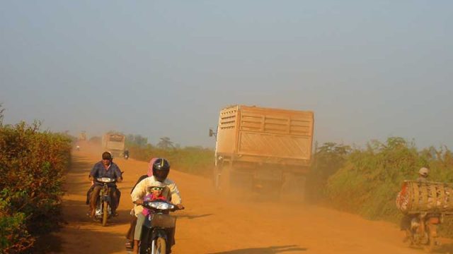 ថវិកាប្រមាណ ២០០ លានដុល្លារ សម្រាប់ការធ្វើឲ្យប្រសើរឡើងនូវផ្លូវក្នុងតំបន់ជនបទ