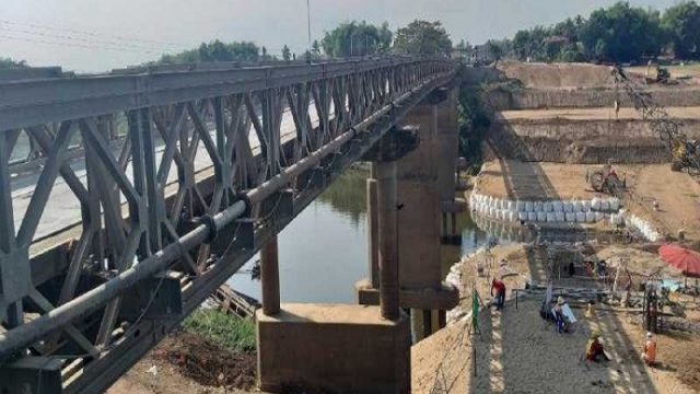 Japan Grants Aid for Construction of Five Bridges in Kratie