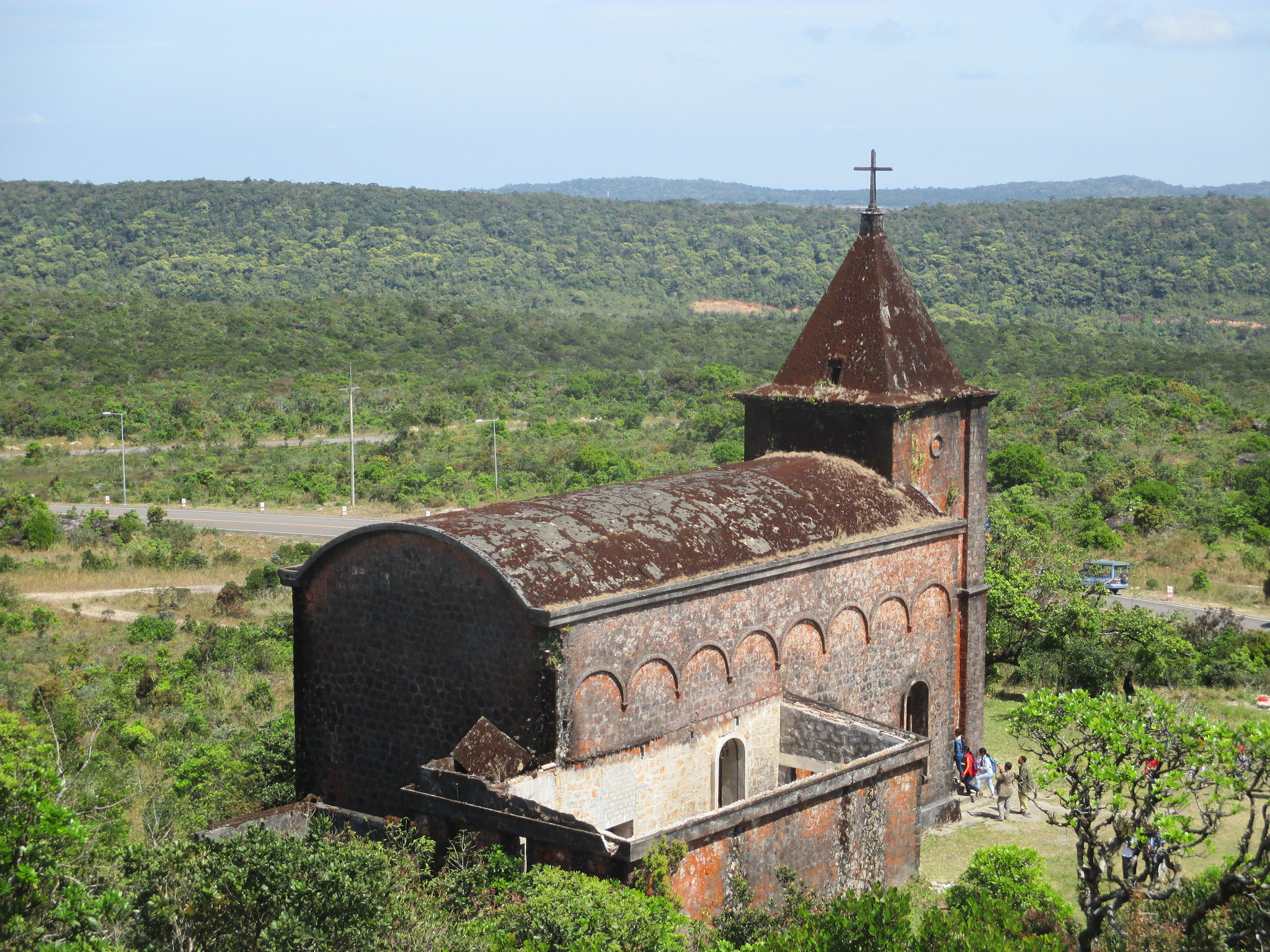 Three provinces chosen to be secondary urban tourism destinations