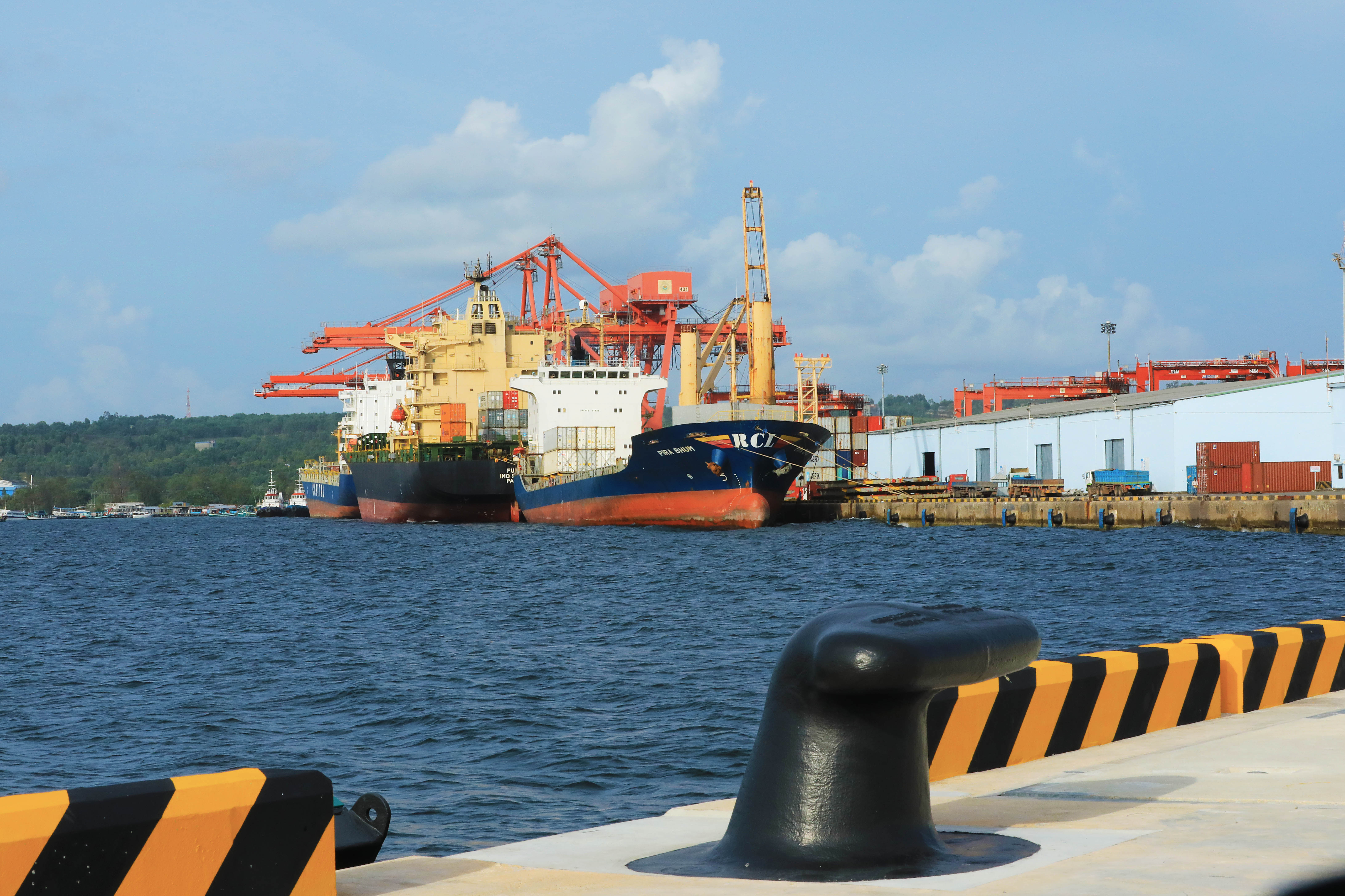 Plan floated to establishing Sihanoukville as logistics centre