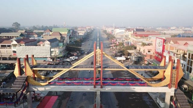 Kampong Speu footbridge officially opens
