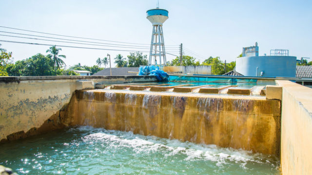 Private sector urged to invest in clean water supplies