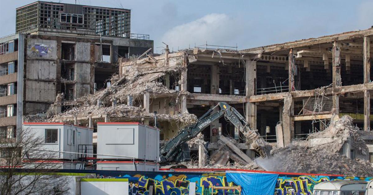 MLMUPC orders demolition of 14 buildings in Sihanoukville