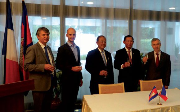 Ppwsa Signs Contracts to Build Cambodia’s Largest Water Treatment Facility