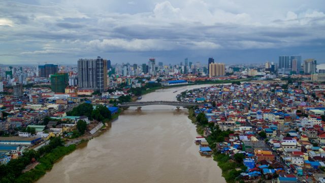 ក្រុមហ៊ុនយក្សចិនប្រកាសអភិវឌ្ឍតំបន់ស្ពានអាកាសក្បាលថ្នល់
