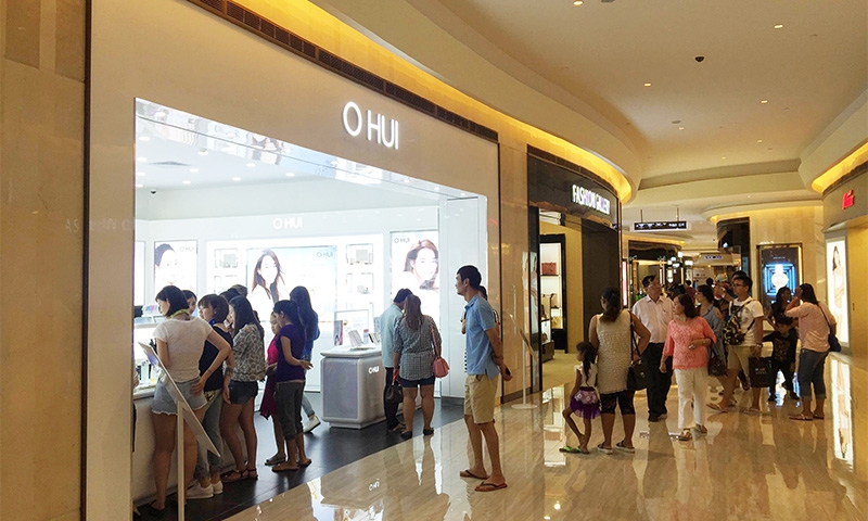 Phnom Penh’s First Underground Shopping Mall Opens