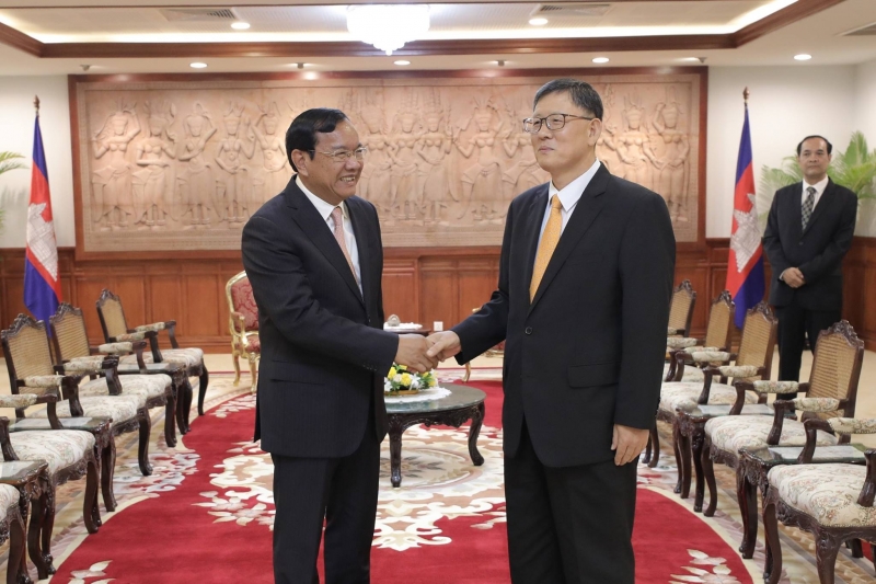 South Korea Agrees to Help Cambodia Build Mekong Crossing