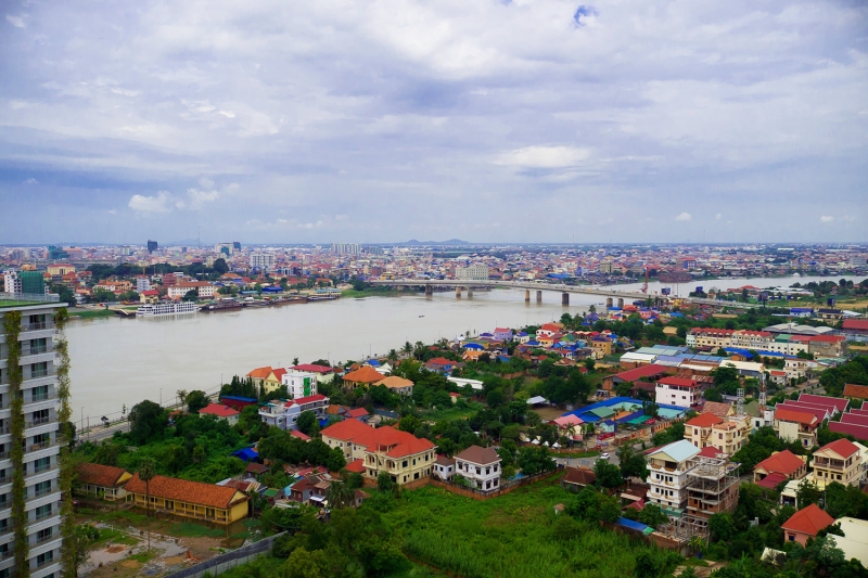 France Agrees to Help Cambodia Turn Phnom Penh Into a Modern City