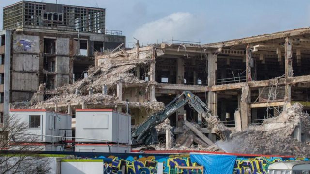 MLMUPC orders demolition of 14 buildings in Sihanoukville