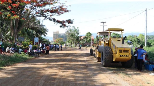 ​Pailin breaks ground on a 5km ring-road connecting to Chanburi