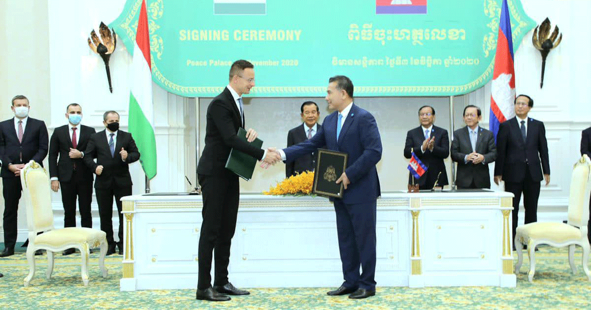 Cambodia, Hungary Sign Air Transport Agreement