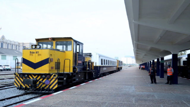 រដ្ឋសម្រេចរើផ្លូវរថភ្លើងចូលអាកាសយានដ្ឋានភ្នំពេញចោល ដើម្បីបញ្ជៀសគ្រោះថ្នាក់ចរាចរណ៍