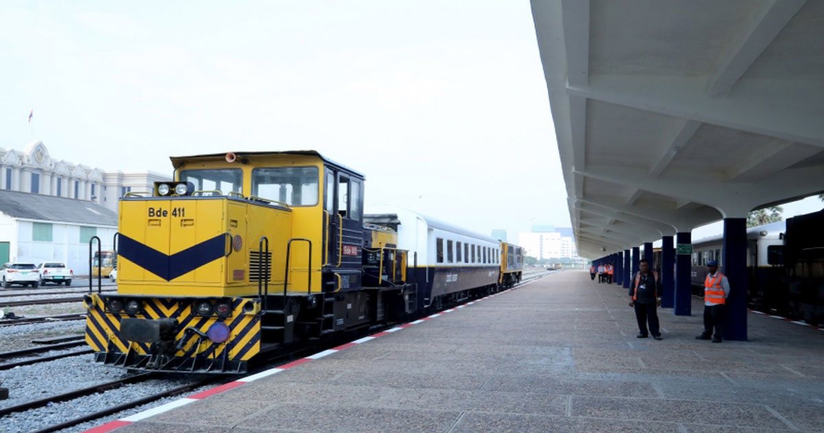 Phnom Penh Airport Railway Track Being Removed After Numerous Accidents